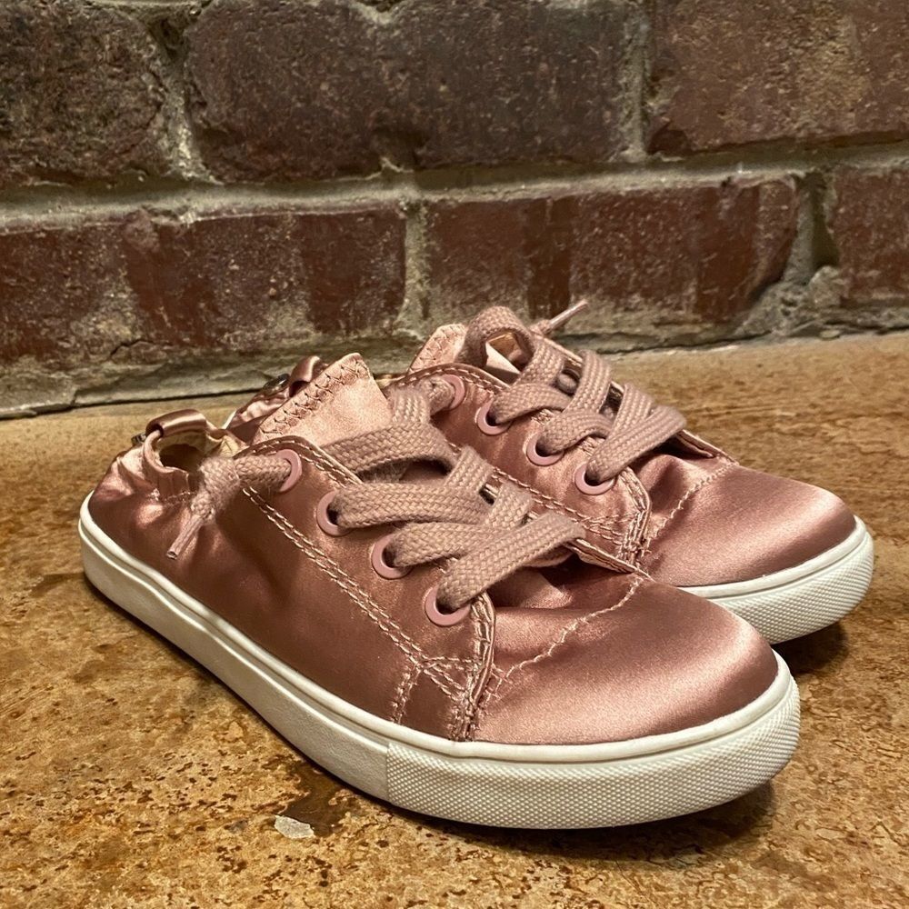 STEVE Madden‎ Jane Pink Satin Casual Sneakers